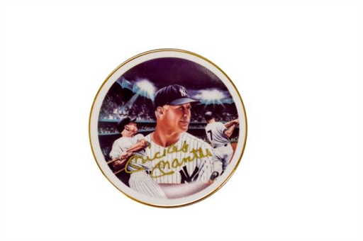 Mickey Mantle Signed Illustrated Commemorative Plate 